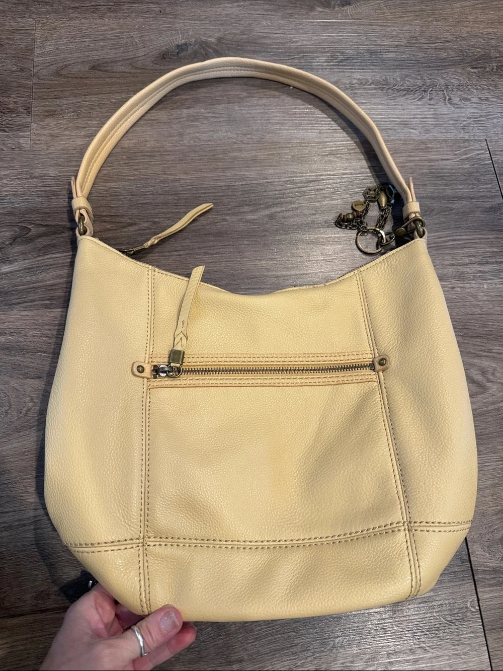 The Sak Sequoia Hobo Bag Leather in Buttercup